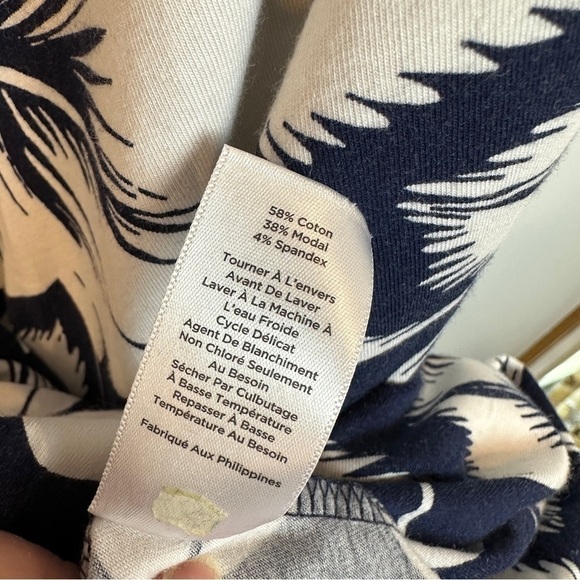 🌼2 for $30🌼 Talbots Tropical Print Knit Maxi Skirt Small - Picture 5 of 7